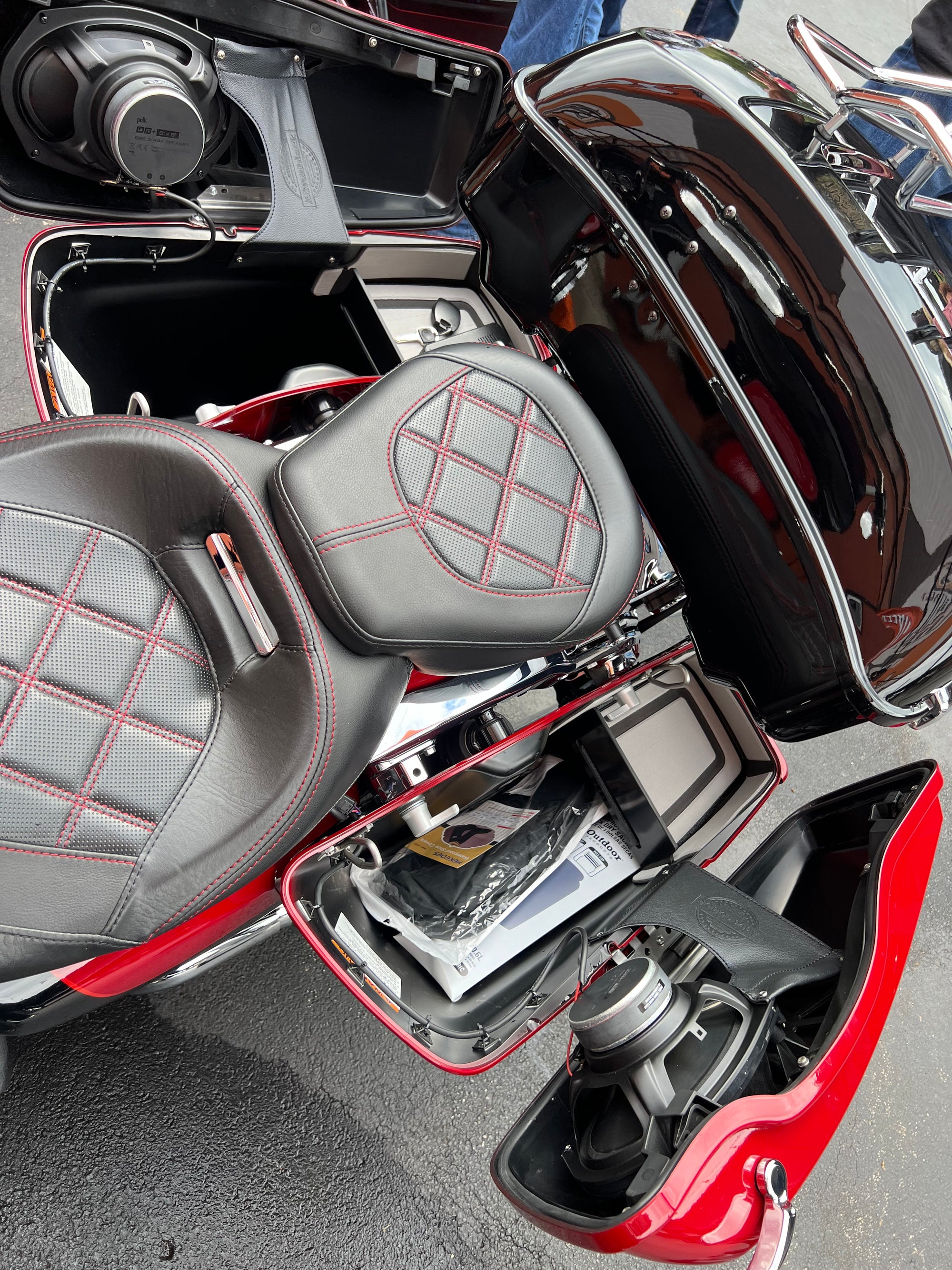 RYT-There Large Speaker Rear Saddle Bag Shelf Tray Kit for 2014-2023 Harley Davidson Standard Saddle bags-Chopped (Copy)
