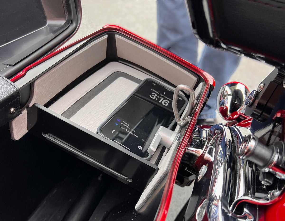 RYT-There Large Speaker Rear Saddle Bag Shelf Tray Kit for 2024-2025 Harley Davidson Standard Saddle bags-Chopped