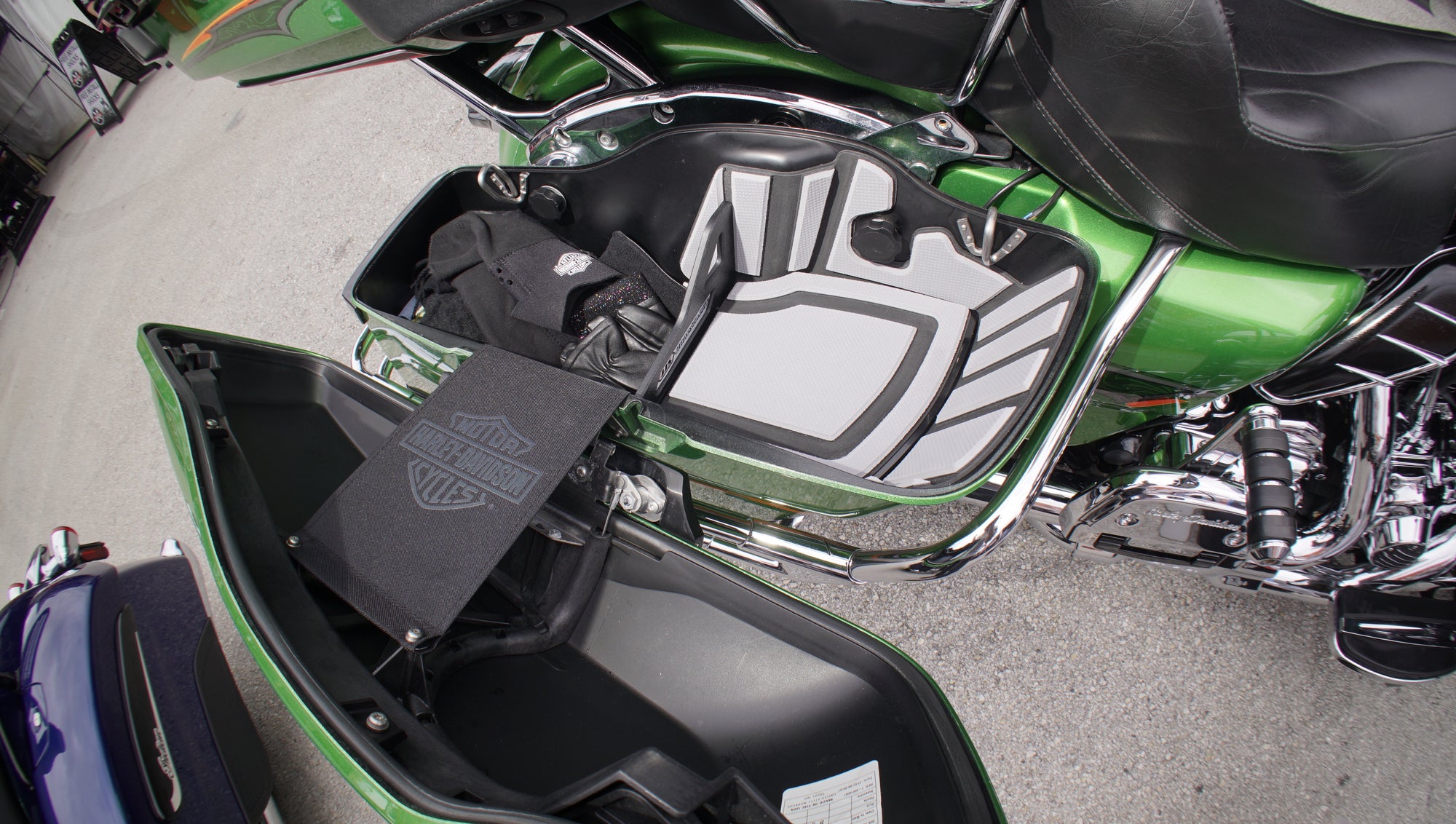 RYT-There High Side Shelf for 2014-2023 Harley Davidson Standard and Stretched Saddle Bags